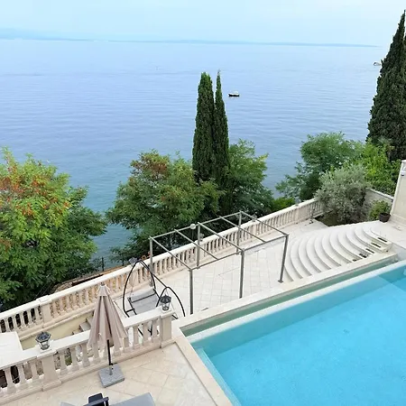 アパート Isabella - Luxury With Style Right Next To The Beach, Private Pool And Sea View *