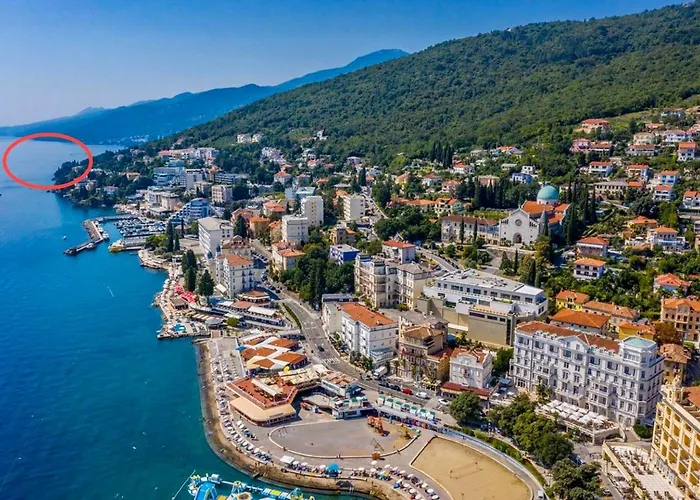 Isabella - Luxury With Style Right Next To The Beach, Private Pool And Sea View Apartamento Opatija