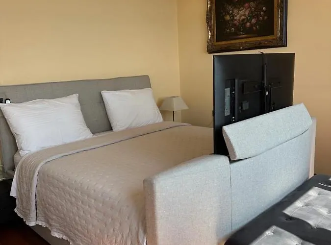 Apartamento Isabella - Luxury With Style Right Next To The Beach, Private Pool And Sea View Opatija