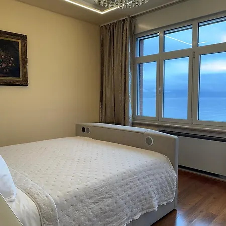 Apartman Isabella - Luxury With Style Right Next To The Beach, Private Pool And Sea View Opatija