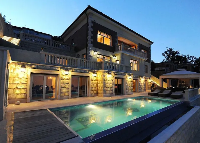 Isabella - Luxury With Style Right Next To The Beach, Private Pool And Sea View 公寓 *