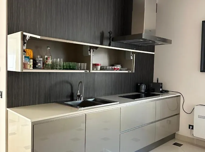 Apartamento Isabella - Luxury With Style Right Next To The Beach, Private Pool And Sea View Opatija